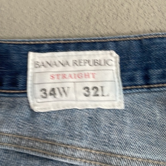 Banana Republic straight leg Jeans - Picture 2 of 3